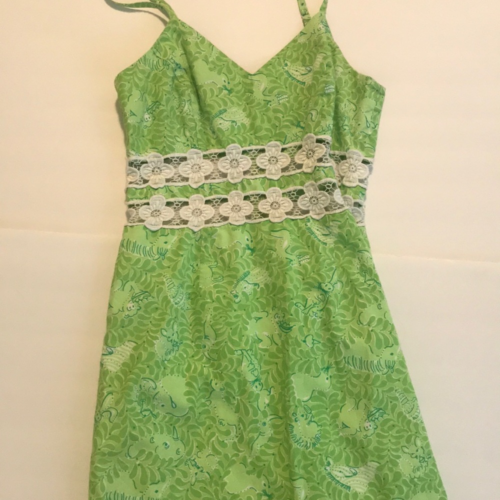 Lilly Pulitzer size4 green animal print lace dress
